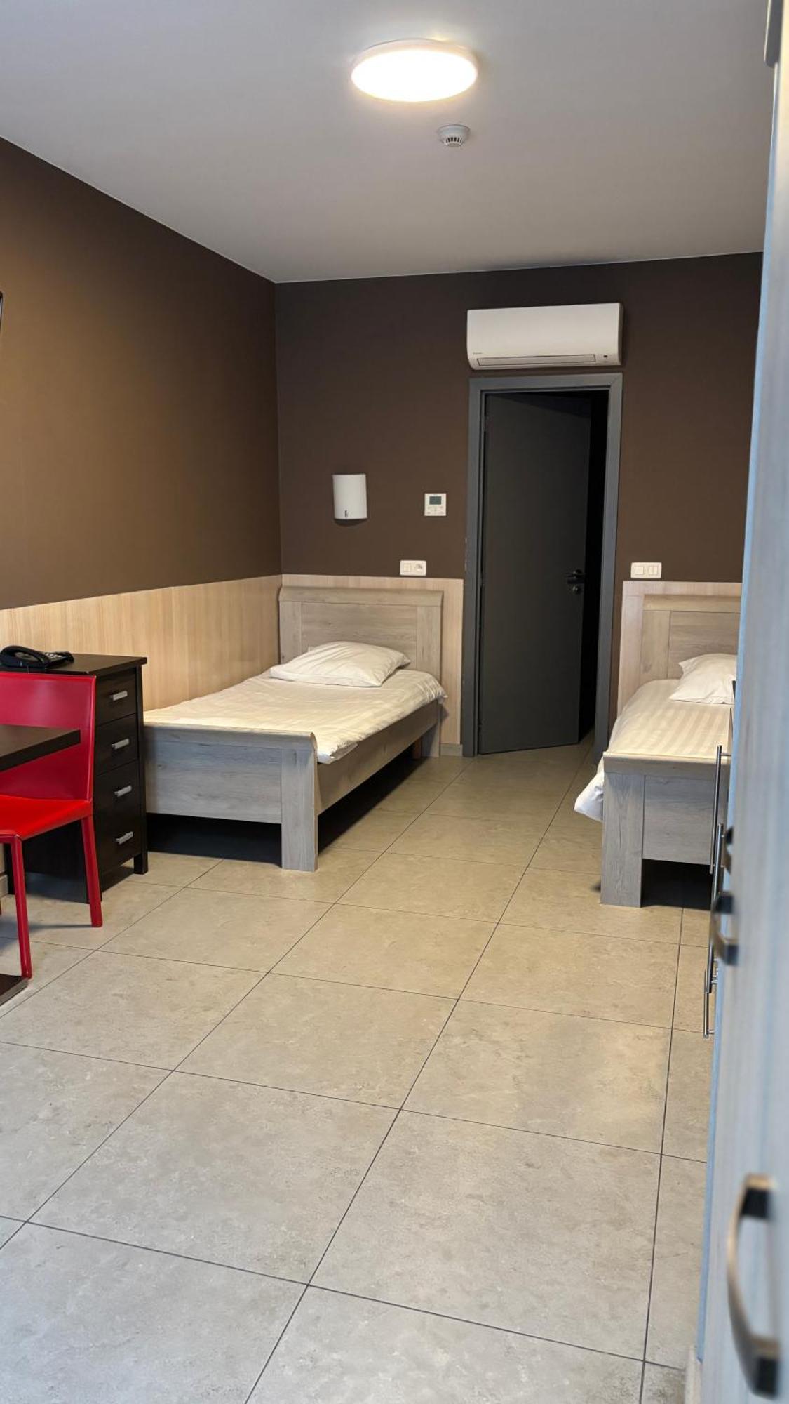 Hotel La Louve La Louvière Eksteriør billede