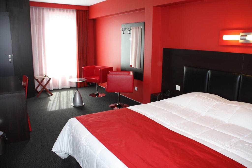 Hotel La Louve La Louvière Eksteriør billede